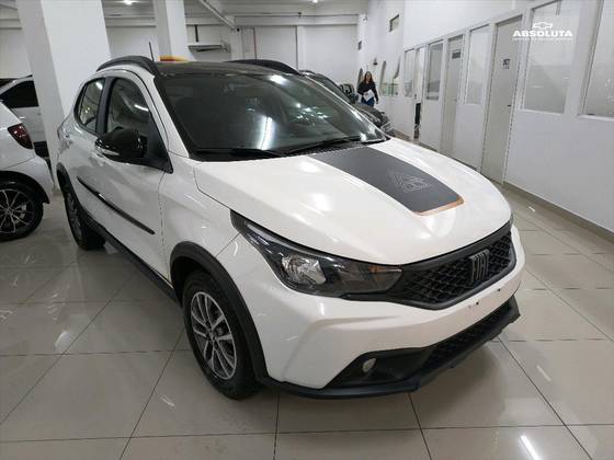 FIAT ARGO 1.3 FIREFLY FLEX TREKKING CVT FIAT ARGO 1.3 FIREFLY FLEX TREKKING CVT